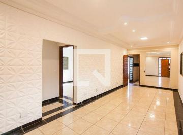 Casa · 187m² · 4 Quartos · 2 Vagas · Imoveis - No Planalto