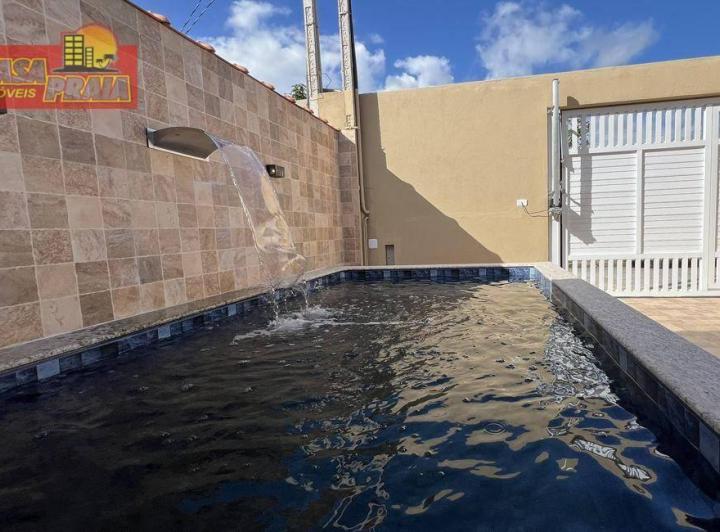 Casa Nova Com Piscina 2 Quartos, 71 m² por R$350.000, a 800 m Da Praia - Campos Elíseos - Itan