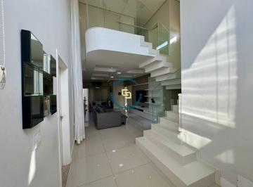 Casa · 228m² · 3 Quartos · 2 Vagas · Sobrado À Venda No Bairro Jardins de Samantha III - Araras/sp