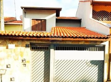 Casa · 130m² · 3 Quartos · 3 Vagas · Sobrado Com 3 Dorms, 3 Vagas de Garagem E Aceita Permuta.