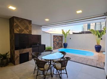 Sobrado à venda no Itacolomi, Balneário Piçarras - SC · Sobrado Com 3 Quartos Sendo 1 Suíte E Piscina