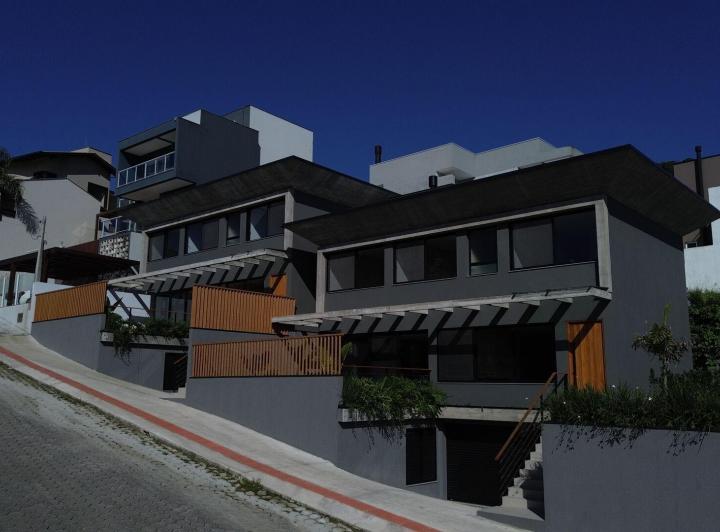 Casa de 3 Suítes Loteamento Panorâmico