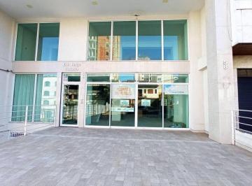 Comercial · 191m² · Loja, 191 m² - Venda por R$990.000ou Aluguel por R$4.940,00/mês - Manoel Honório - Juiz de For