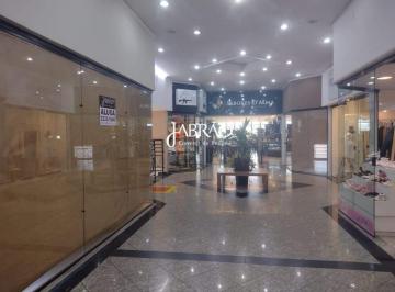 Comercial · 36m² · Loja Para Alugar Com Banheiro No Centro.