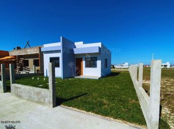 Casa · 69m² · 3 Quartos · 1 Vaga · Casa No Novo Jardim