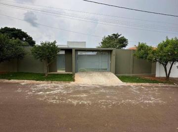 Rural · 272m² · 3 Quartos · 2 Vagas · Chácara Em, Elias Fausto/sp de 272 m² 3 Quartos À Venda por R$1.150.000