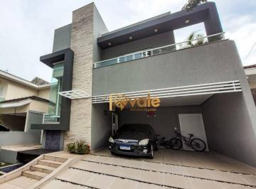 Casa · 210m² · 3 Quartos · 4 Vagas · Casa Em Jardim Crystal Park, Jacareí/sp de 210 m² 3 Quartos À Venda por R$1.200.000