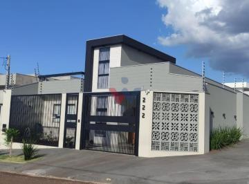 Casa · 170m² · 3 Quartos · 5 Vagas · Casa Em Jardim Munique, Maringa/pr de 170 m² 3 Quartos À Venda por R$1.200.000