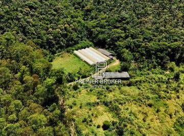 Rural · 2500m² · 5 Quartos · 10 Vagas · Sítio Em Ponte Nova, Teresópolis/rj de 2500 m² 5 Quartos À Venda por R$2.600.000
