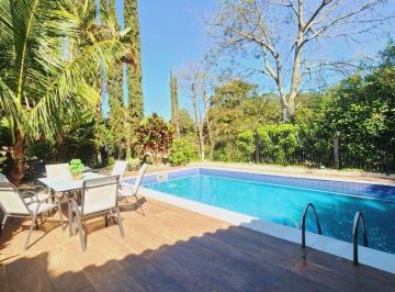 Casa · 320m² · 3 Quartos · 5 Vagas · Casa Em Chácara Dos Lagos, Carapicuíba/sp de 320 m² 3 Quartos À Venda por R$2.700.000ou Para Loc