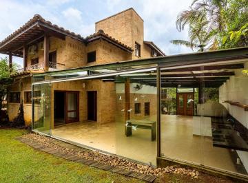 Casa · 350m² · 4 Quartos · 4 Vagas · Casa Em Chácara Dos Lagos, Carapicuíba/sp de 350 m² 4 Quartos À Venda por R$2.100.000