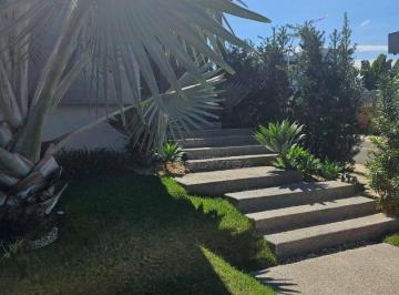 Casa · 230m² · 3 Quartos · Casa Em Jardim Esplanada, Indaiatuba/sp de 230 m² 3 Quartos À Venda por R$2.380.000
