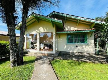 Casa · 288m² · 4 Quartos · 1 Vaga · Casa Em Av Central, Gramado/rs de 288 m² 4 Quartos À Venda por R$2.400.000