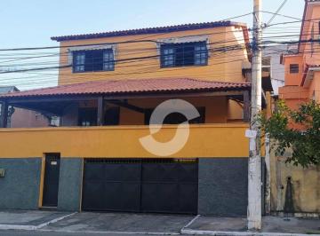 Casa · 280m² · 3 Quartos · 2 Vagas · Casa Em Porto Novo, São Gonçalo/rj de 280 m² 3 Quartos À Venda por R$650.000