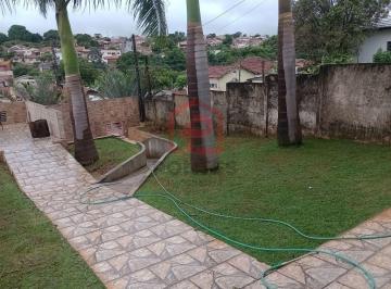 Casa · 150m² · 3 Quartos · 2 Vagas · Casa Padrão Em Botucatu