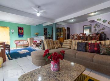Casa · 360m² · 4 Quartos · Imoveis - Em Guabirotuba