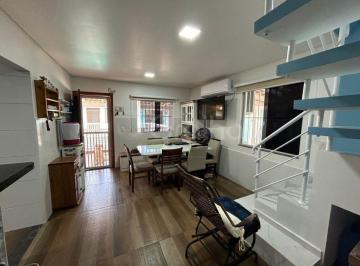1 · Casa de 150 m² Com 5 Quartos Sendo 1 Suíte Nos Ingleses