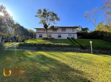 c10a26b239da7945955e302ed3ee6b16.jpg · Exclusiva Casa Colonial No Parque Do Imbuí Espaço, Elegância E a Melhor Oportunidade de Teresópolis