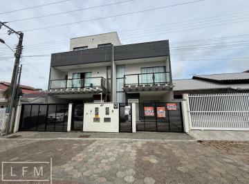 Casa · 120m² · 3 Quartos · 1 Vaga · Sobrado Alto Padrão Finamente Mobiliado Em Penha Sc