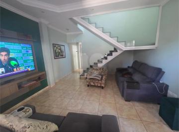 Área de Serviço · Imoveis - Em Canto Do Forte