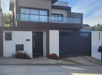 Casa · 199m² · 2 Quartos · 3 Vagas · Casa À Venda No Bairro Morada Dos Pássaros - Poços de Caldas/mg