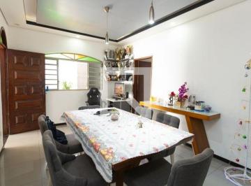 Casa · 377m² · 3 Quartos · 6 Vagas · Casa À Venda - Flamengo, 3 Quartos, 377 m² - Contagem