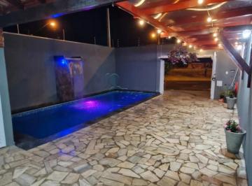 Casa · 183m² · 3 Quartos · 2 Vagas · Casa de 172 m² Com 3 Quartos Á Venda - Jardim Cristo Redentor