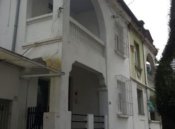 Casa · 182m² · 3 Quartos · 1 Vaga · Imóvel No Cobiçado Bairro Gonzaga, Em Santos - Sp