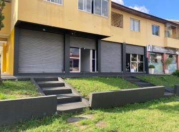 Comercial · 30m² · 1 Quarto · Sala Comercial 30 m² No Água Verde | Esquina Estratégica