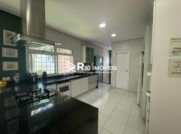Casa · 392m² · 3 Quartos · 2 Vagas · Casa À Venda, 3 Quartos, 1 Suíte, 2 Vagas - Bairro Tabajaras, Uberlândia Mg