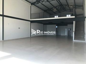 Comercial · 477m² · 2 Vagas · Galpão Para Aluguel, 2 Vagas - Bairro Alto Umuarama, Uberlândia Mg