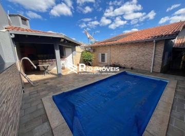 Casa · 196m² · 3 Quartos · 2 Vagas · Casa À Venda, 3 Quartos, 1 Suíte, 2 Vagas - Bairro Lidice, Uberlândia Mg