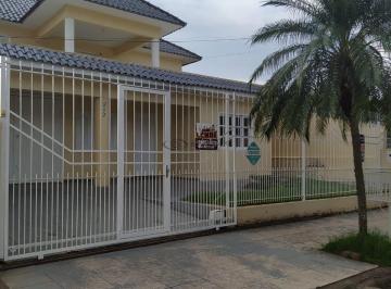 Casa · 254m² · 5 Quartos · 2 Vagas · Casa Ampla No Bairro Arroio Grande