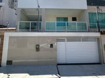 Casa · 260m² · 5 Quartos · 2 Vagas · Imoveis - Em Farolândia