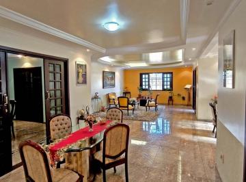 Casa · 1090m² · 4 Quartos · 4 Vagas · Casa À Venda - Em Arniqueiras
