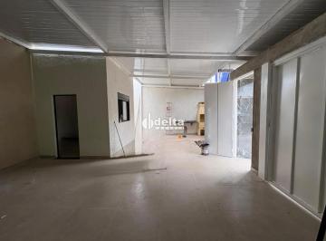 Casa · 250m² · 3 Quartos · 4 Vagas · Casa Residencial Com 3 Quartos Disponível Para Venda No Bairro Laranjeiras Em Uberlândia - Mg