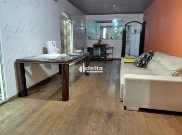 Casa · 260m² · 3 Quartos · 2 Vagas · Casa Residencial Com 3 Quartos Sendo 1 Suíte Disponível Para Venda No Bairro Presidente Roosevelt Em