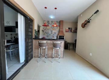 Casa · 250m² · 3 Quartos · 2 Vagas · Casa de 178 m² Com 03 Quartos À Venda - Jardim Botânico