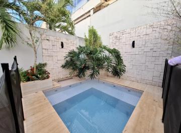 Casa · 250m² · 3 Quartos · 4 Vagas · Casa Sobrado de 139 m² Com 03 Quartos Sendo 01 Suíte À Venda Em Condomínio - Jardim Botânico