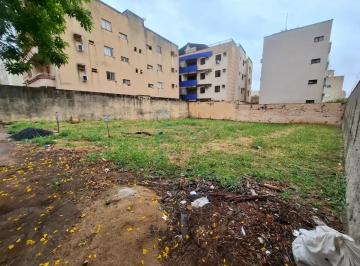 Terreno · 587m² · Terreno Amplo de de 587 m² Á Venda - Vila Ana Maria