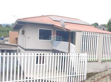 Casa · 271m² · 8 Quartos · 3 Vagas · Excelente Custo - Benefício! Casa Com 3 Quartos Pronta Para Morar