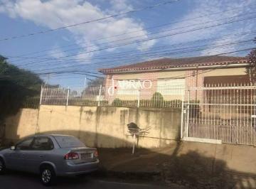 Casa · 203m² · 4 Quartos · Casa Com Quatro Quartos E Quatro Vagas Na Garagem No Bairro Santo Antônio. Barbacena, Mg.