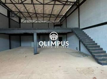 Comercial · 440m² · 2 Vagas · Galpão Comercial No Bairro Novo Mundo Para Alugar Em Uberlândia