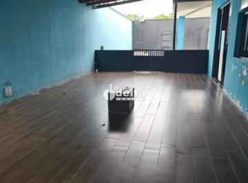 Casa · 460m² · 3 Quartos · 5 Vagas · Sobrado Disponível Para a Venda No Bairro Presidente Roosevelt Em Uberlândia - Mg