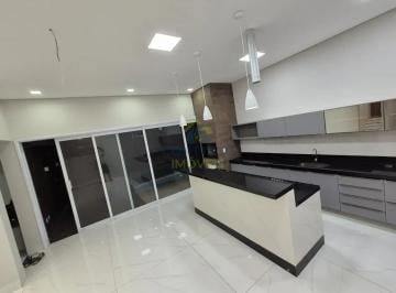 WhatsApp Image 2025-12-18 at 17.08.27.jpeg · 🏡 Casa Térrea de Alto Padrão À Venda – Belvedere I