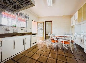 Casa · 250m² · 5 Quartos · 4 Vagas · Casa 5 Quartos - Santa Helena