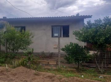 Casa · 60m² · 2 Quartos · 1 Vaga · Casa À Venda - Em Passo de Torres
