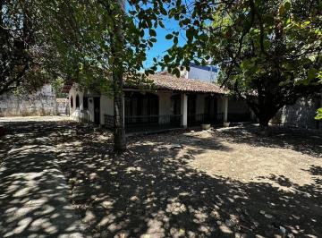 Casa · 360m² · 3 Quartos · 3 Vagas · Imoveis - Em Candeias