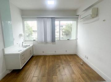 Comercial · 28m² · Sala Em Camboinhas, Niterói/rj de 28 m² Para Locação R$2.900,00/mes