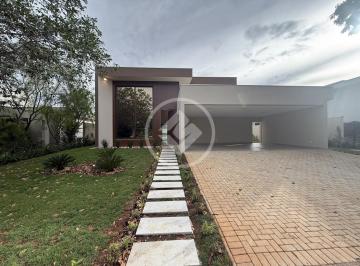 Casa · 305m² · 4 Quartos · 6 Vagas · Casa Linear Vitória Golf